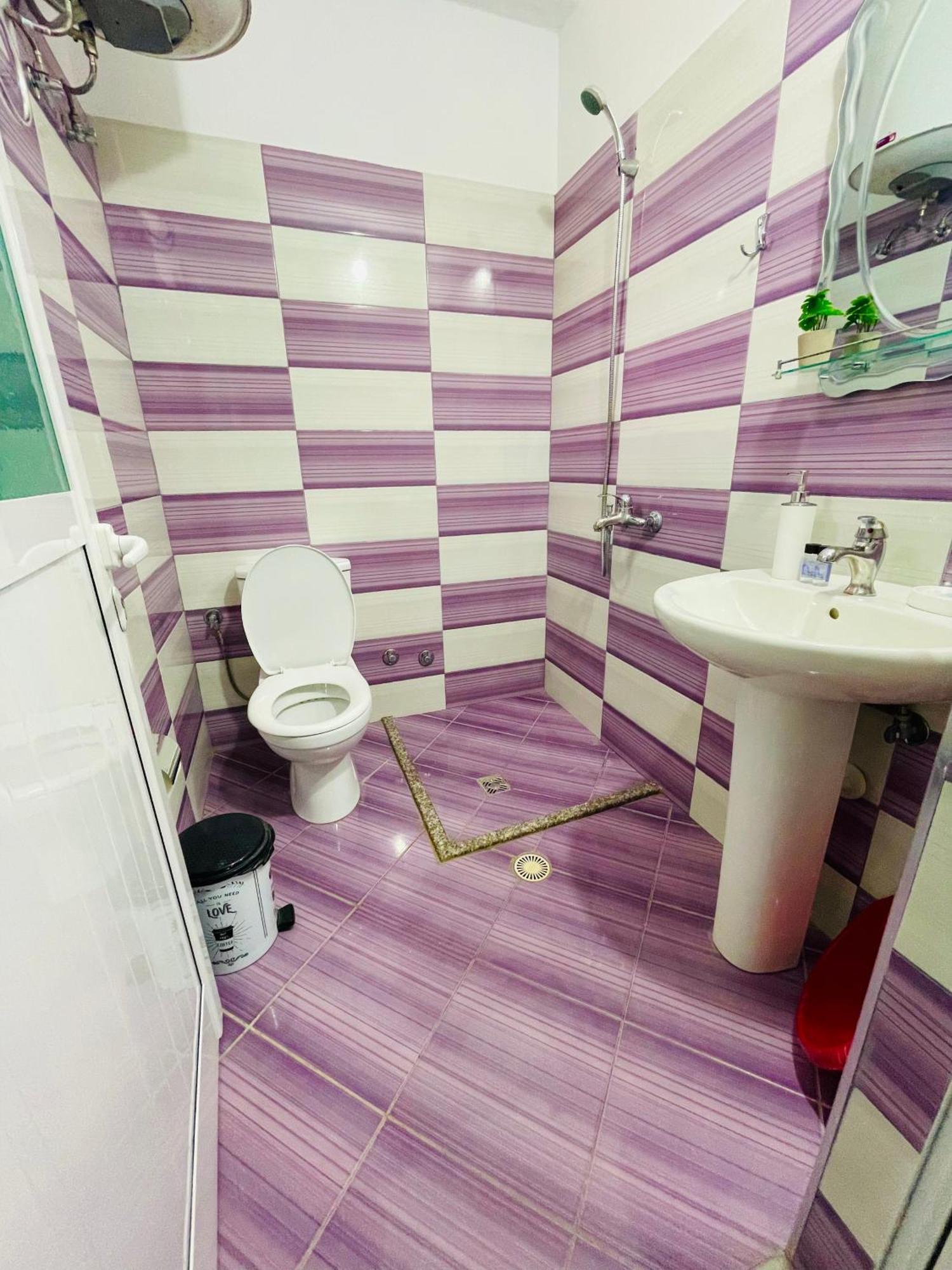 Guesthouse Dollomaja Ksamil Buitenkant foto